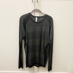 LuluLemon Long Sleeve Top Sz 12